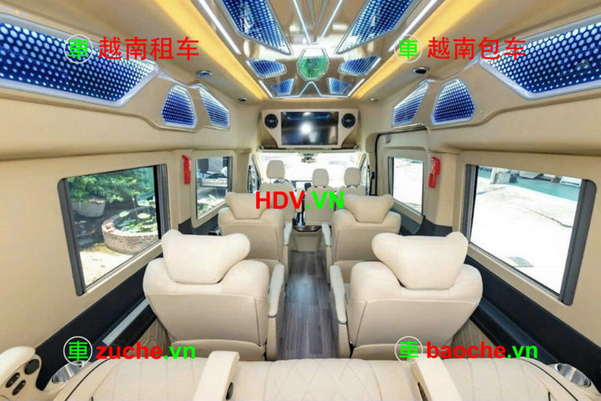 中国企业出访越南胡志明市急需包车租车请联系微信: phiendichTQ.